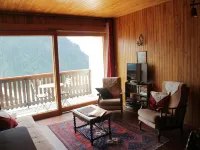 Apartment with private garage in Chatel