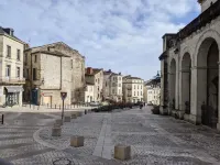 Ampaline Hotel - Perigueux Boulazac Отели в г. Сарльяк-Сюр-Л'Иль