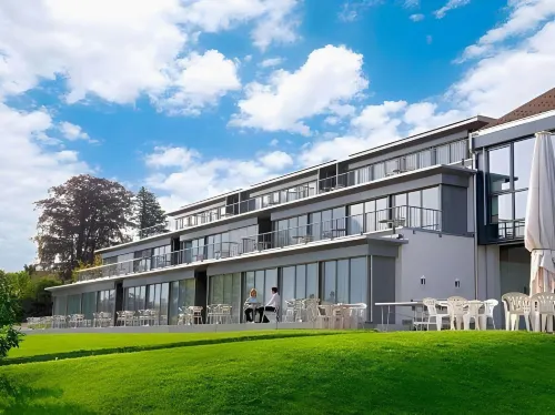 Hotel Seaside Hotels in Spiez