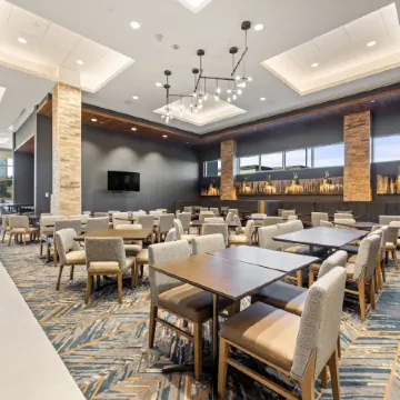 Embassy Suites by Hilton Irving Las Colinas