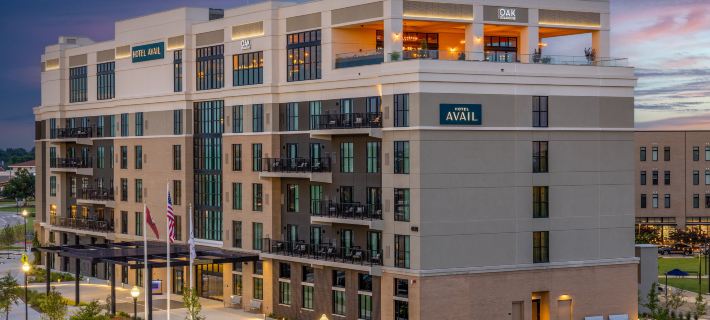 Hotel Avail Rogers, Tapestry Collection by Hilton Hotel di Rogers