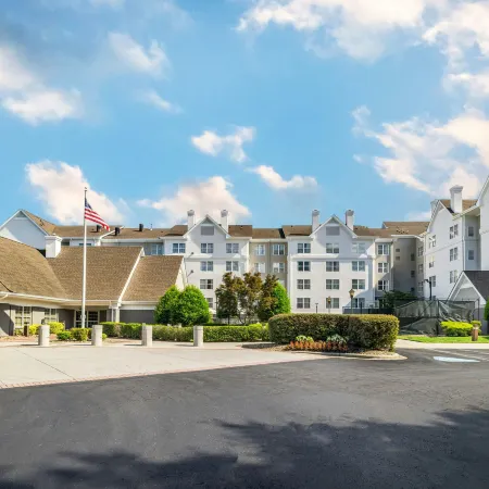 Residence Inn Charlotte Piper Glen Отели в г. Шарлотт