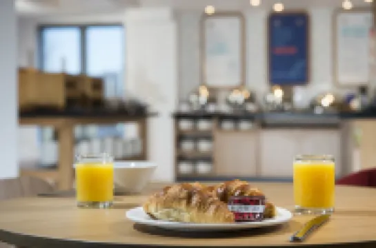 Holiday Inn Express EDINBURGH - LEITH WATERFRONT by IHG