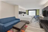 Holiday Inn Express & Suites Hardeeville-Hilton Head by IHG