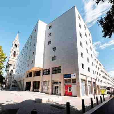 Novotel Atria Nîmes Centre Hotel Exterior