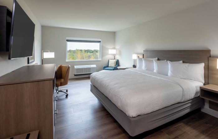 GrandStay Hotel & Suites Kaukauna