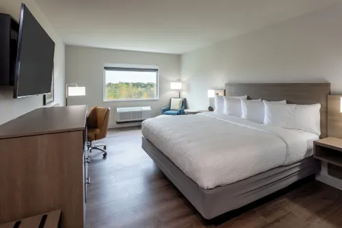 GrandStay Hotel & Suites Kaukauna Hotels in Kimberly