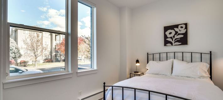 Modern Downtown Provo Townhome w/ Balcony! Ξενοδοχεία στην πόλη Provo
