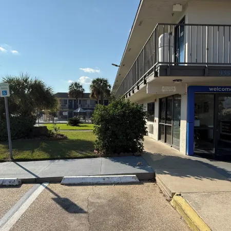 Motel 6 Gulfport, MS – Airport