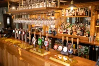Berkshire Arms by Chef & Brewer Collection - bar