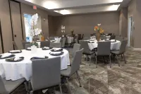 Holiday Inn & Suites MEMPHIS -  WOLFCHASE GALLERIA by IHG - sarapan