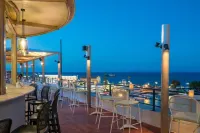 Strada Marina Hotel - Bars