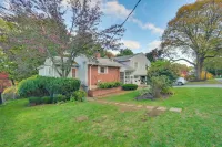 Train to Boston! Cozy Apartment in Winchester - Apartments