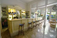 Hotel Medium Romantic