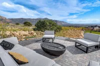Pool Table & Putting Green! Scenic Ogden Escape - Apartments