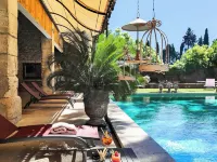 Mas des Comtes de Provence Hotels in Tarascon