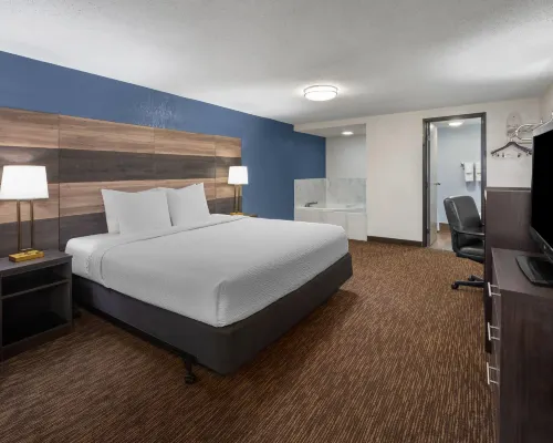 بايمونت باي ويندام داونتاون ديترويت Hotels near منتزه بيلي أيسل