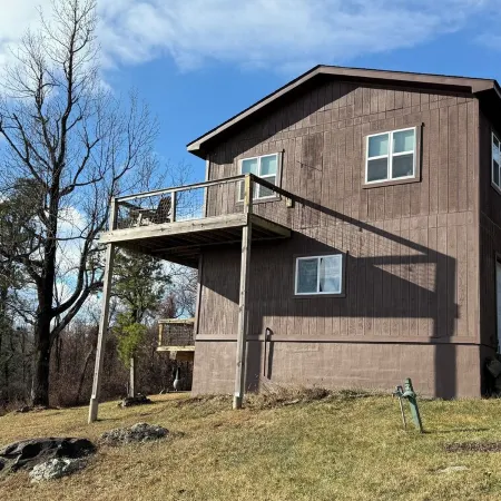 Relax at 3100 feet and enjoy the peace and tranquility