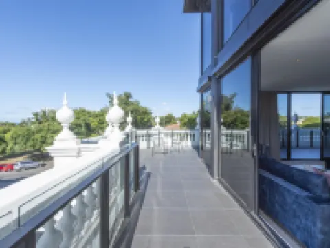 Oaks R Suites Geelong Hotels in Geelong