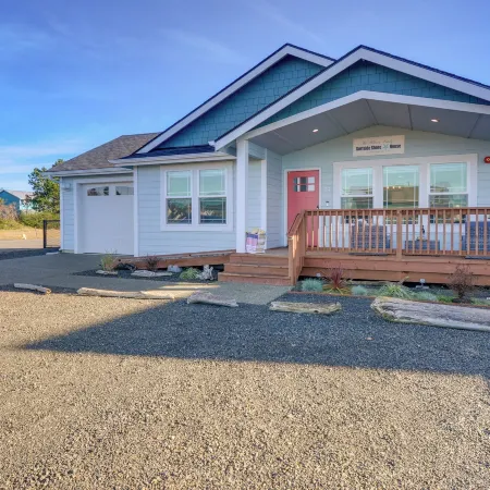 Pet-Friendly Retreat w/ Fenced Yard, Walk to Beach