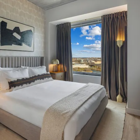 Hyatus Designer Residences Somerville