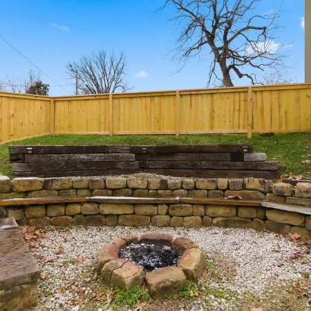 Branson Downtown Beauty - 4 Bdr Home Sleeps 15