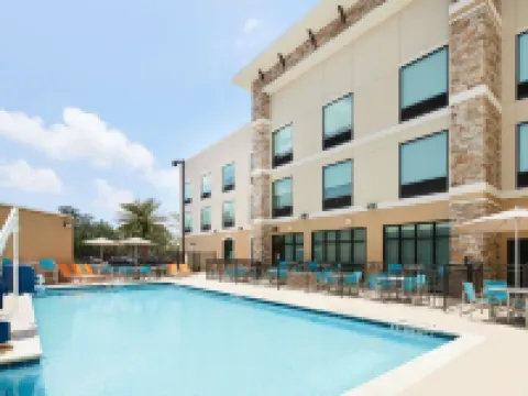 Holiday Inn Express & Suites GULF BREEZE - PENSACOLA AREA by IHG Hotels in Santa Rosa County