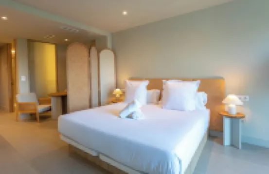 Reina Victoria La Plaza 2