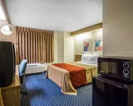 Econo Lodge Denver International Airport