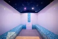 International Beach Hotel - spa