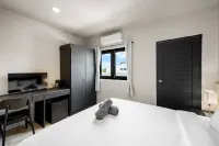 Simply Stay Chaweng - Hostels