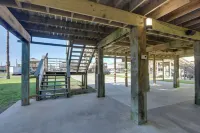 Walk to Shore and Restaurants Surfside Beach Home! - WiFi