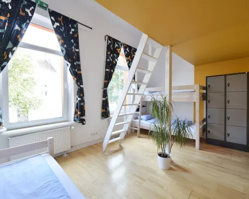 Townside Hostel Bremen Hotels near Hemelingen