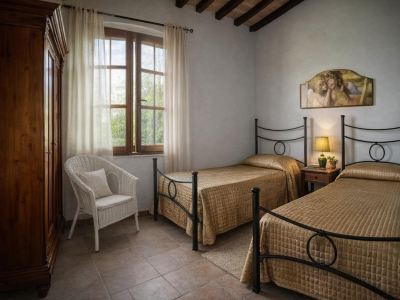 Group Retreat with Garden in Tuscany