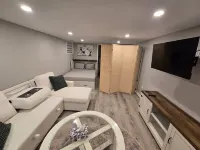 Cozy East Hill 2026!