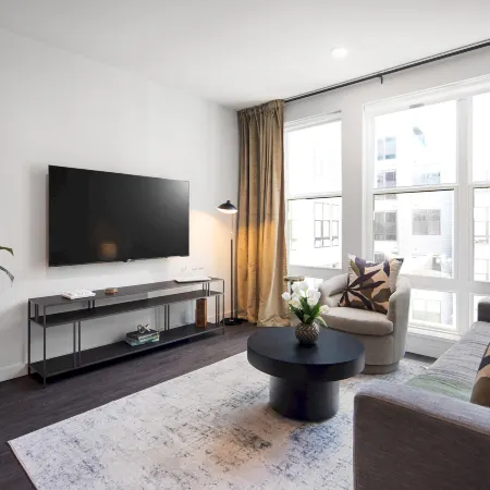 Stamford Grand Apartment + Cozy Den