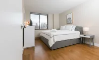 Finest Luxury 1 Bedroom Apartment - โฮมสเตย์