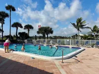 Hutchinson Island,Stuart,FL, Tennis Villas,Marriott Golf & Beach club amenities! - Strand