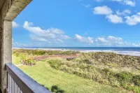 Oceanfront Townhouse With Shared Pools, Ocean View, Wifi, W/d, and Central AC - Merinäköala