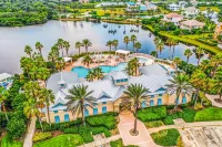 Coastal Gem on the Golf Course w/ Shared Pool, & Beach Access - Dog-friendly