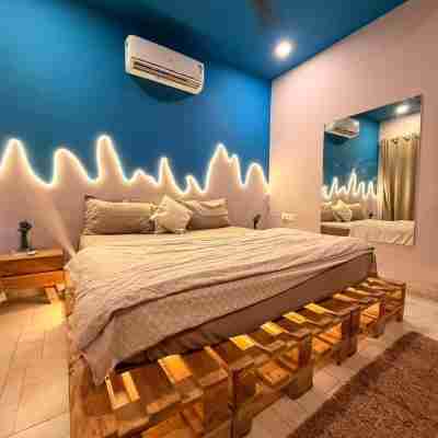 Motwani Stays By Dr Richa Motwani Rooms