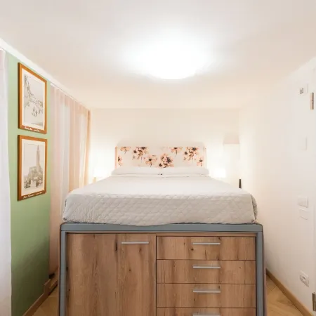 Cozy Room in the Heart of City