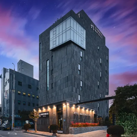 Gwangyang Harbor Bridge Hotel