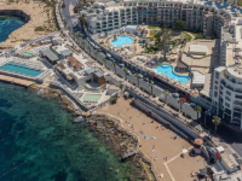 DoubleTree by Hilton Malta Hotels in Bugibba