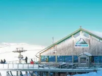 The Base Camp Hotel, Nevis Range Hotels in Fort William