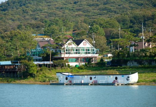 강화 호수의집펜션