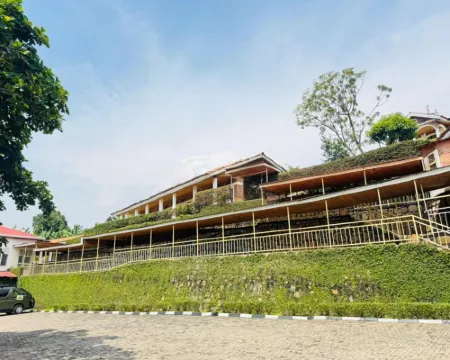 Rebero Kivu Resort Hotels in Kibuye