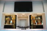 Grand Mahkota Hotel Pontianak - bar