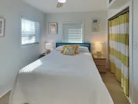 Sunshine House by Distinctive Beach Rentals - balcony