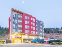 The Hue Hotel, Ascend Hotel Collection Hotel di Kamloops
